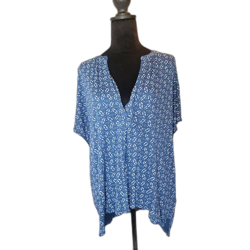 Lucky Brand Sz L Blue Tunic V Neck Knit Top Flowy Soft Short Sleeve Boho Retro